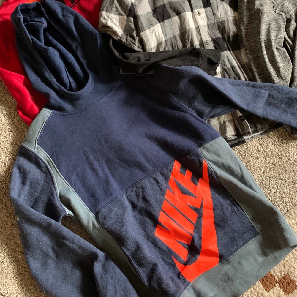 Boys long sleeve bundle m/l